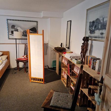 Grosses Gemuetliches Zimmer Mit Eigener Dusche Und Sauna Auf Wunsch Rheinstetten Ngoại thất bức ảnh